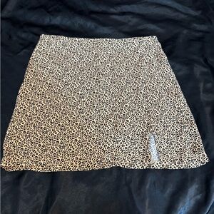 LA Hearts Leopard Print Mini Skirt Y2K A Line Tan Black Side Slit Indie M